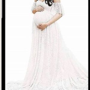 Off shoulders lacy White Maternity Dress